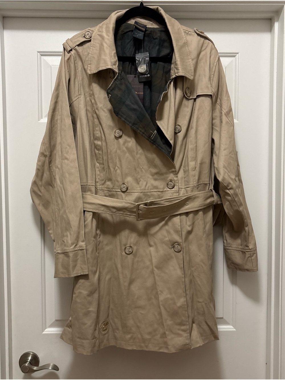 Torrid Outlander Belted Trench Coat Khaki Plaid Lining Plus Size 6X (30) NWT